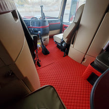 Load image into Gallery viewer, Volvo VNL 780 730 Diamond Stitch Leather Floor mats 4 Piece kit