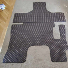 Load image into Gallery viewer, Volvo VNL 670 Diamond Stitch Leather Floor mats 4 Piece kit