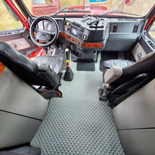 Load image into Gallery viewer, Volvo VNL 770 Diamond Stitch Leather Floor mats
